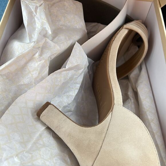 NYDJ • Addie 02 sand suede strappy sandals - Picture 12 of 13